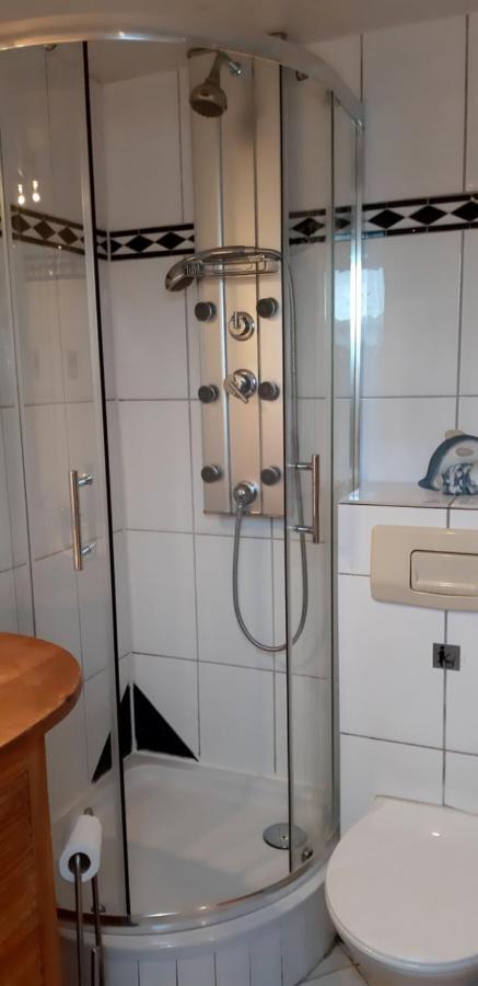 Fachwerk Sg Apartment Solingen Luaran gambar